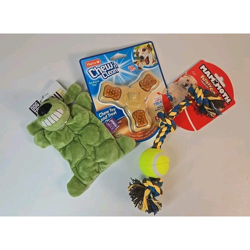 Small Dog (Under 20 Lbs) Toys Durable‎ Squeak And Chew Toys Pets Squeaker *New*